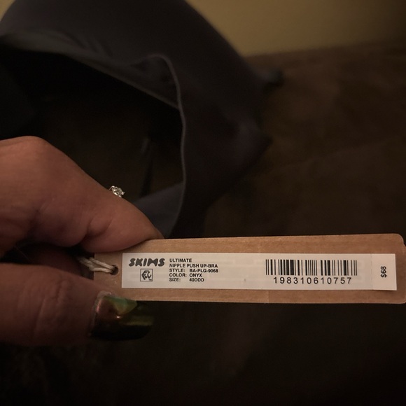 SKIMS limited edition Nipple Bra - Picture 2 of 2